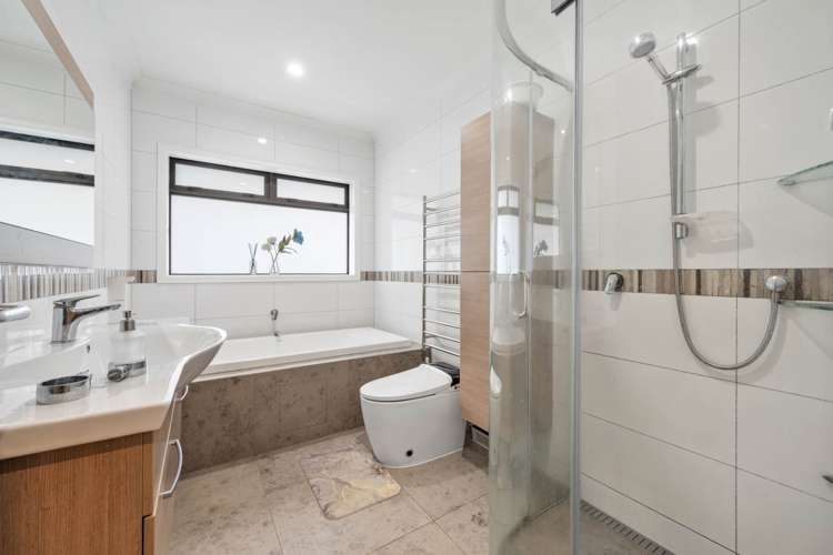 37 Parkhill Road Mellons Bay_8