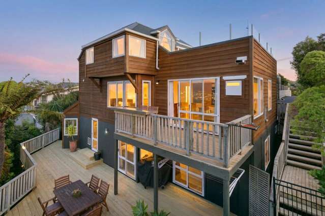 Central Cashmere Treehouse