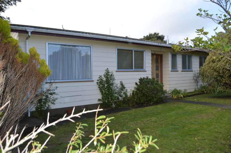 2 Moki Street Titahi Bay_18