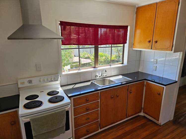 57 Gills Road Bucklands Beach_6