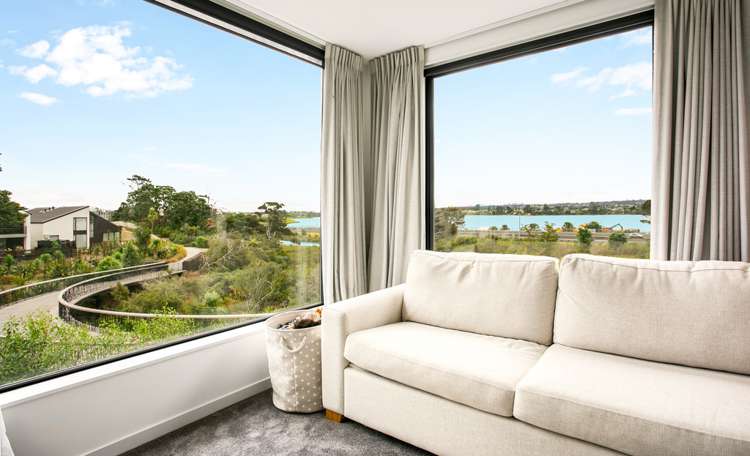 2 Airmens Lane Hobsonville_12