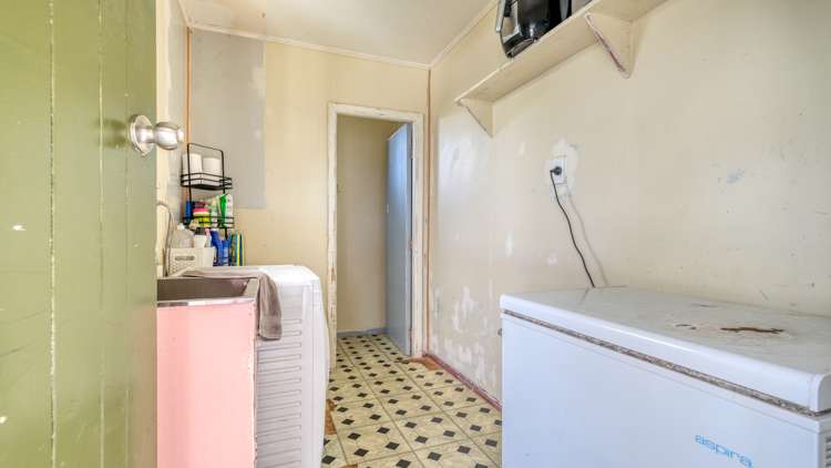 8 Long Street Awanui_15