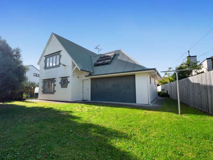 24 Oceanbeach Road Mount Maunganui_21
