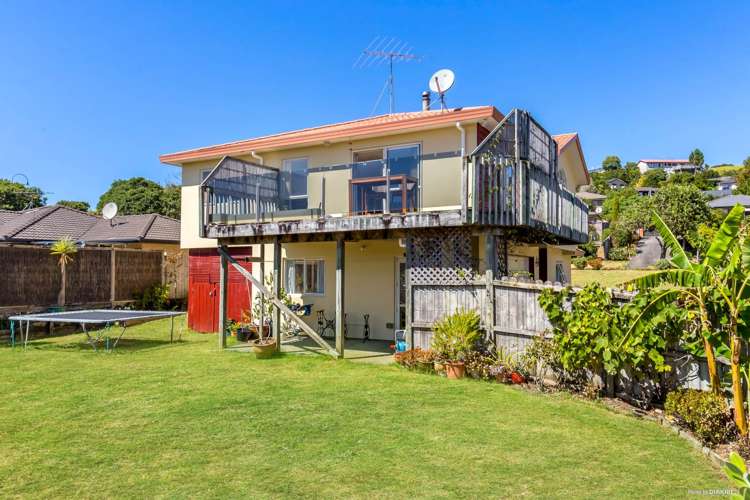 10 Roberta Crescent Orewa_14