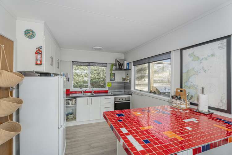 12 Hardy Place Cooks Beach_8