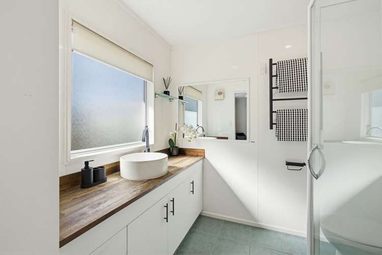 15 Legorne Lane Havelock North_11