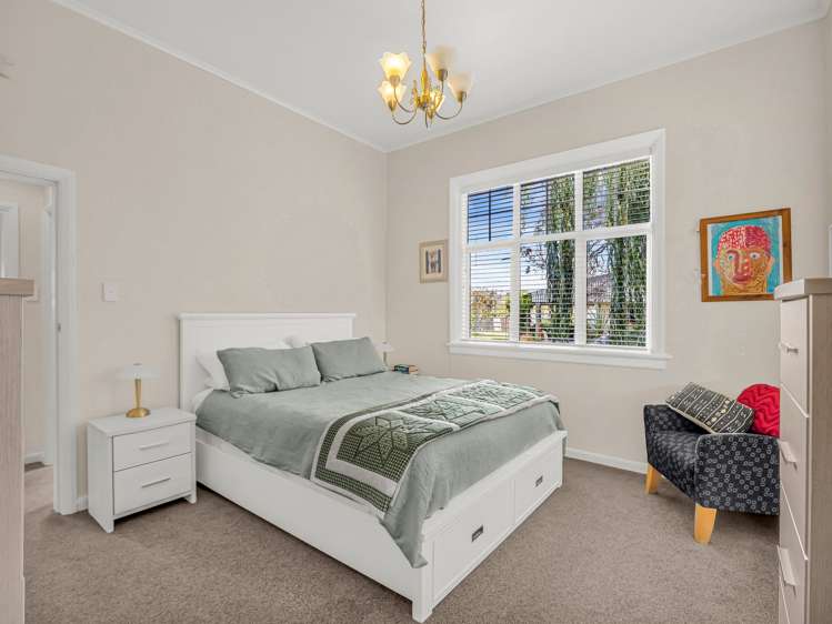 2 High Street Hawarden_27