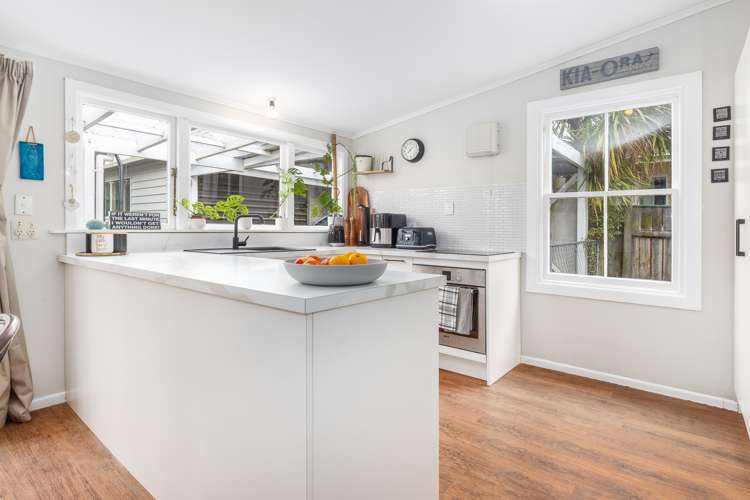 30 Hinemoa Street Paraparaumu_15