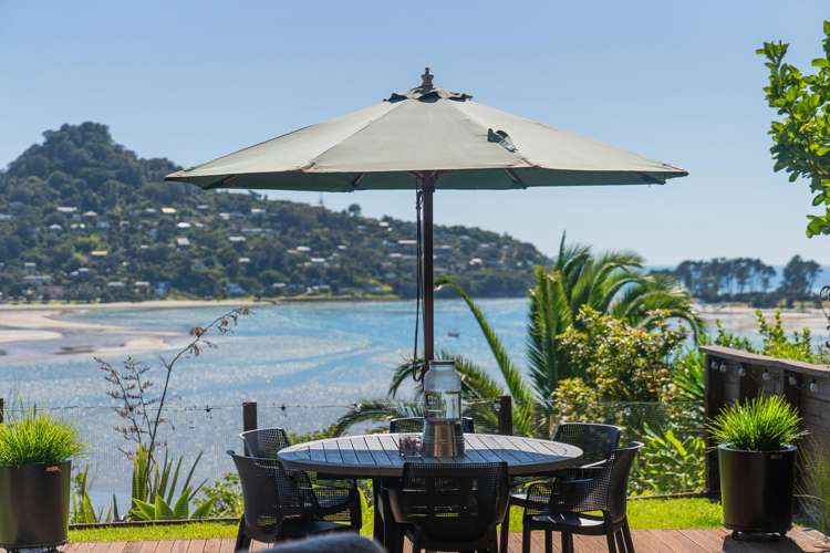 18 Pine Grove Tairua_13