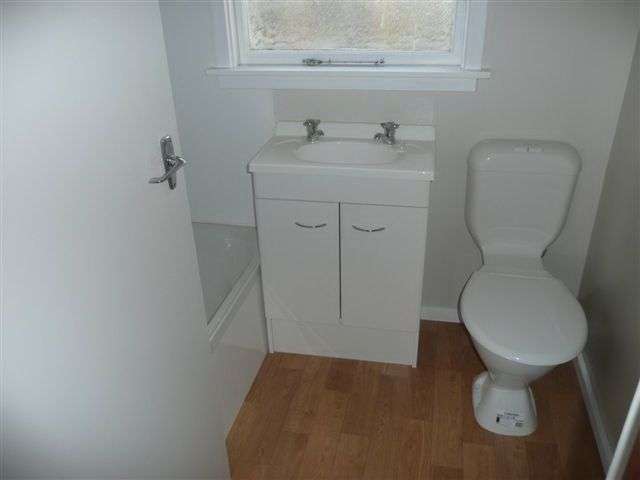 f2/136 Fizgerald Avenue Linwood_2