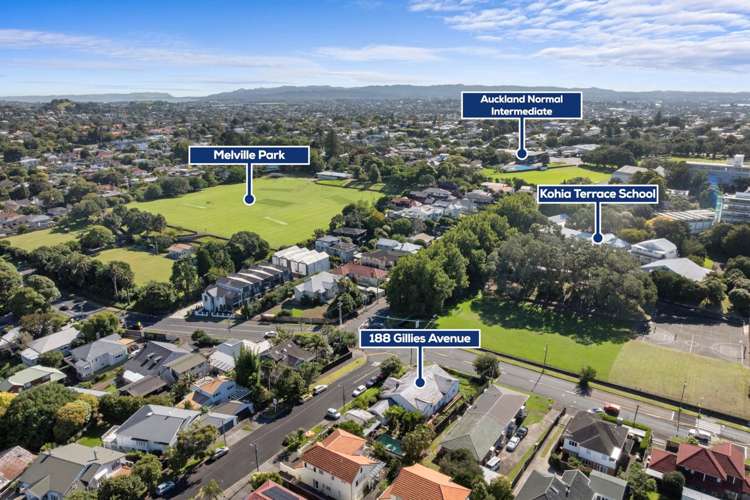 188 & 188A Gillies Avenue Epsom_23