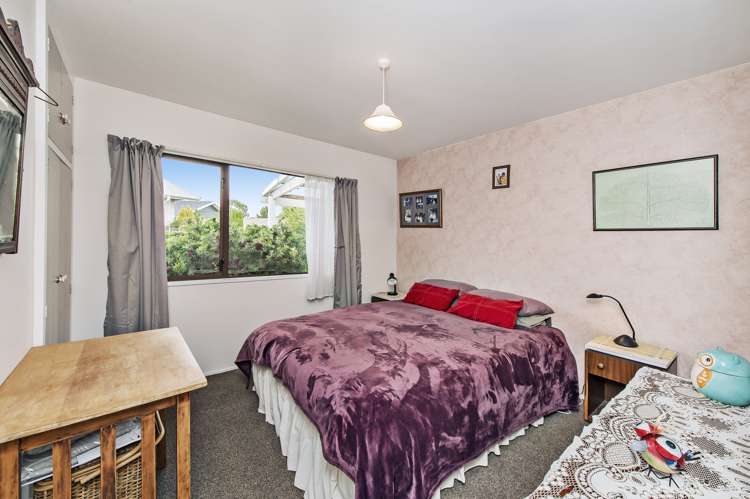 22 Seadown Crescent Amberley_16