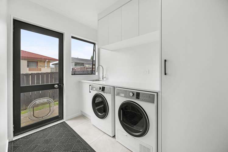 3A Mossford Green Pahurehure_23