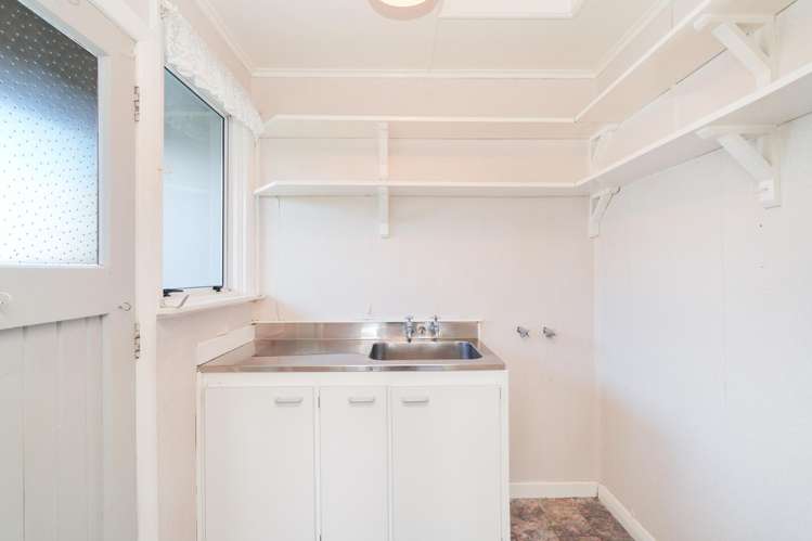 94 Lithgow Street Glengarry_12