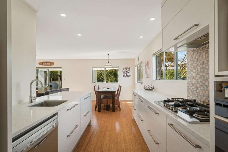 12 Hereford Place Waihi Beach_13