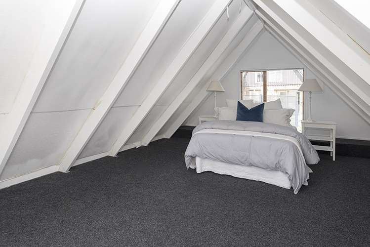 9a Luplau Crescent Cockle Bay_15