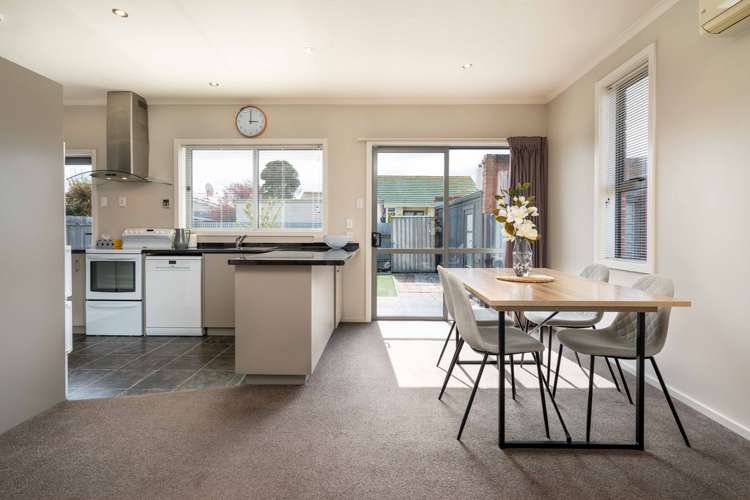 130 Bay View Road South Dunedin_11