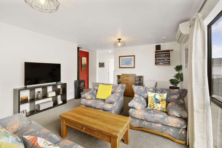 12b Cathie Place Karori_6