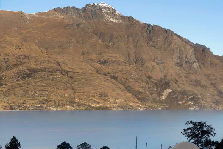 24b Dart Place Fernhill/Sunshine Bay_12