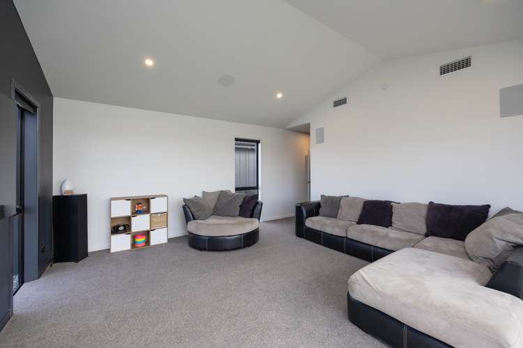 3 Castlebridge Lane Aokautere_23