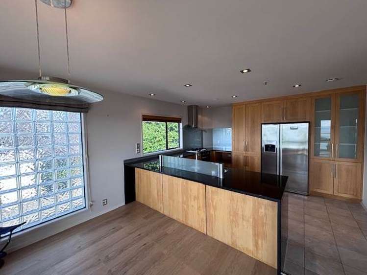 1/15A Takutai Avenue Bucklands Beach_9