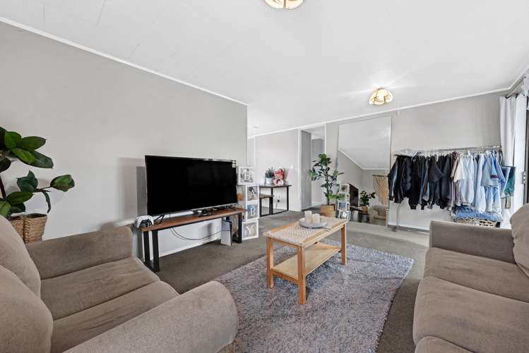32 Clendon Avenue Papatoetoe_4
