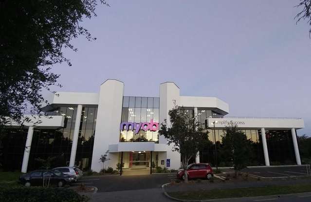 17 Sir William Pickering Drive Burnside_1