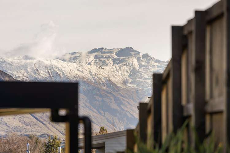 70 Kirimoko Crescent Wanaka_28