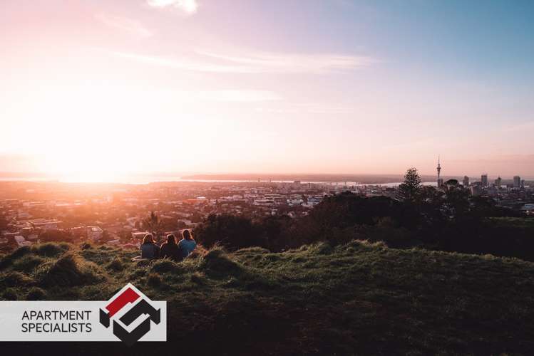 1/9a Esplanade Road Mount Eden_15