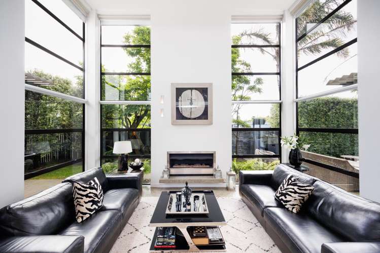 297 Fitzherbert Avenue West End_9