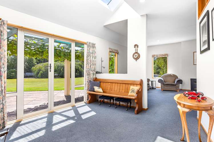 8 Cedar Place Amberley_10