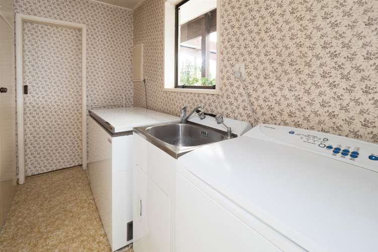 12 Hillier Place Allenton_12