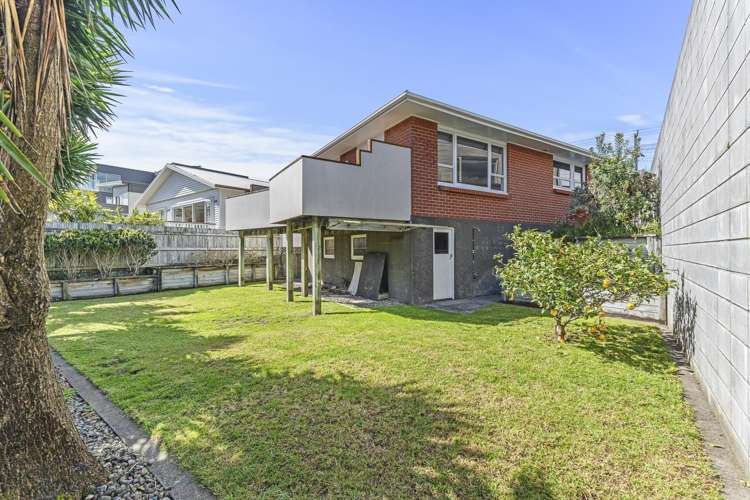 15 Mclean Street Strandon_14