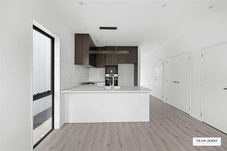 137 Grove Road_2