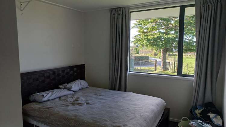 1 York Road Midhirst_12