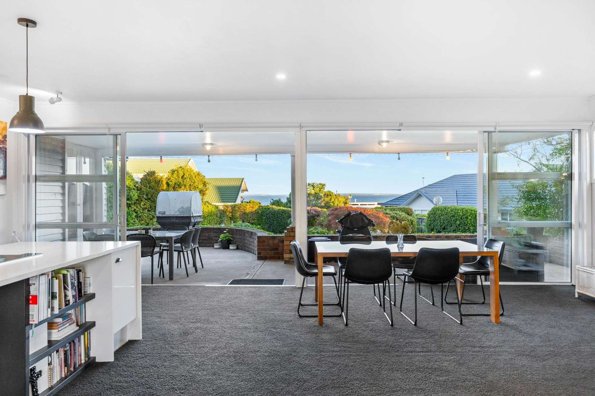 890 Whangaparaoa Road Manly_0