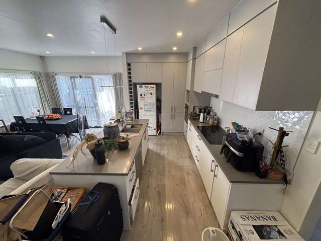 9 Thornlow Street Glendene_4