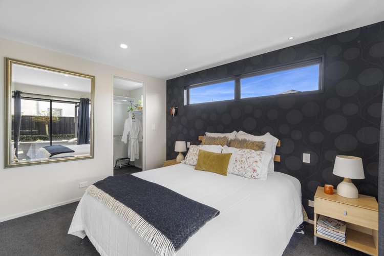 33 Lakeside Drive Pegasus_10