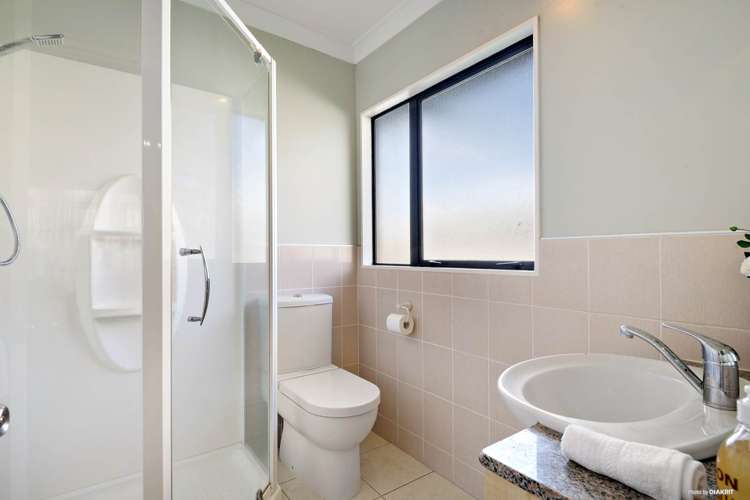6 Cinnabar Place Westgate_18
