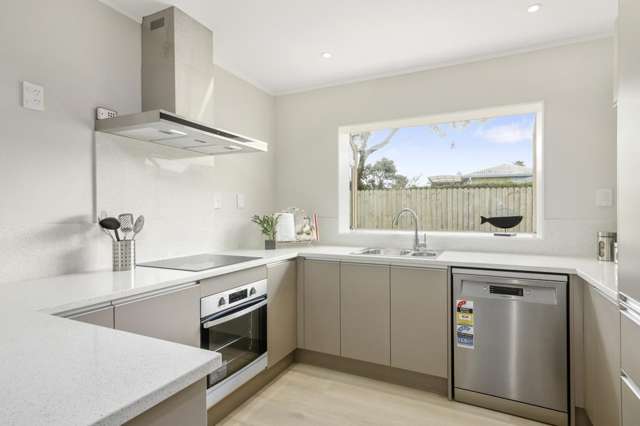 6 Barr Place Manurewa_2