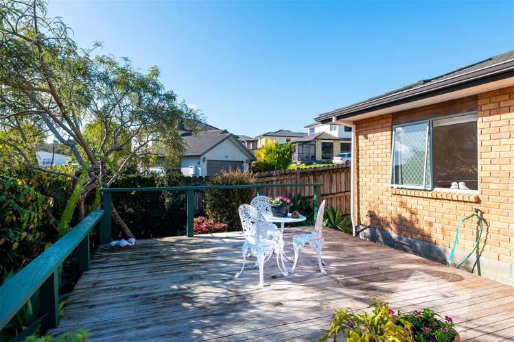 8 Ryehill Close New Lynn_17