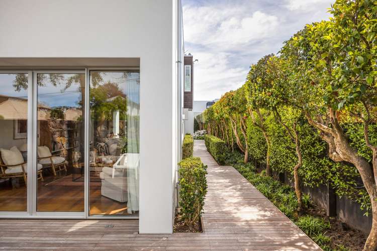 9 Poynder Avenue Merivale_2