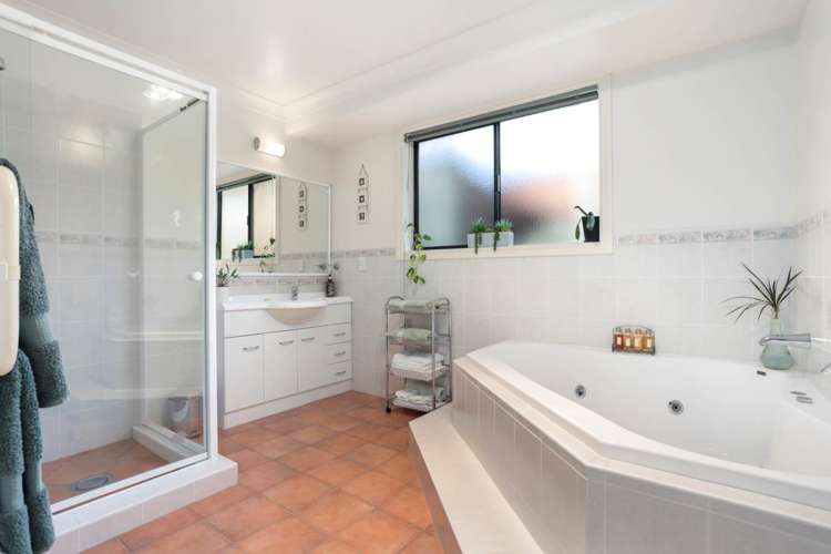 30 Fleetwood Drive Henderson_7