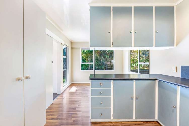 54 Peakes Road Springvale_10