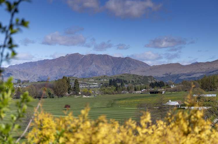 7 Derby Street Arrowtown_5