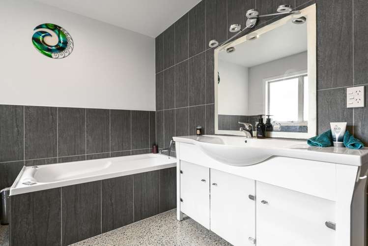 136 Brunswick Drive Tikitere_23