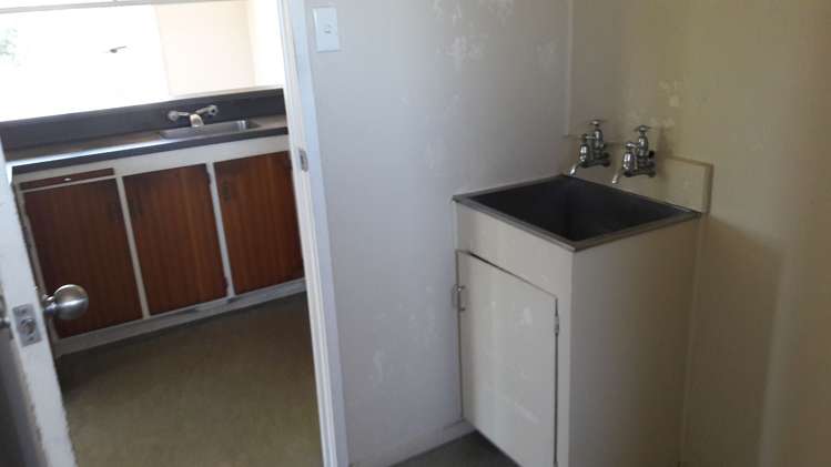 5/86 Owairaka Avenue Mount Albert_6