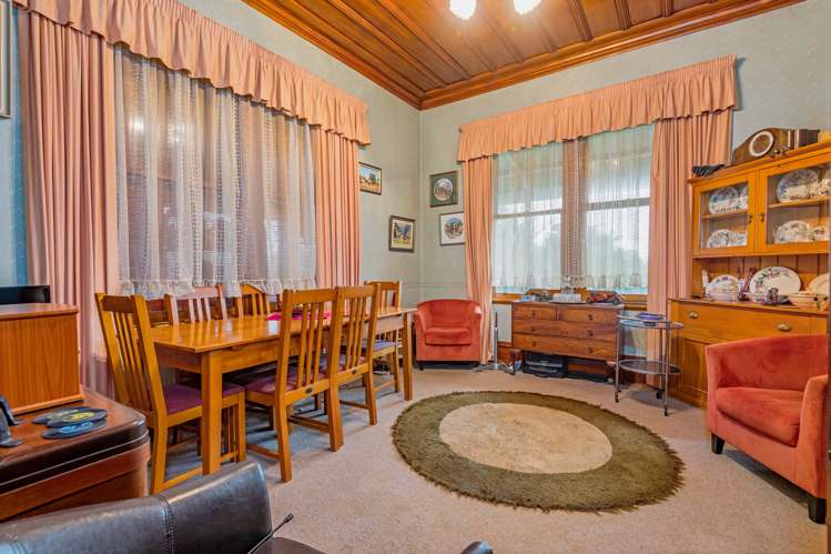 66 Bridge Street Bulls_4