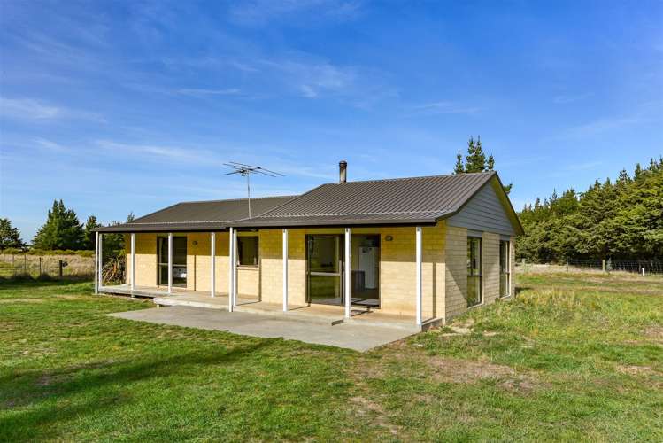 352 Knyvetts Road Southbridge_34