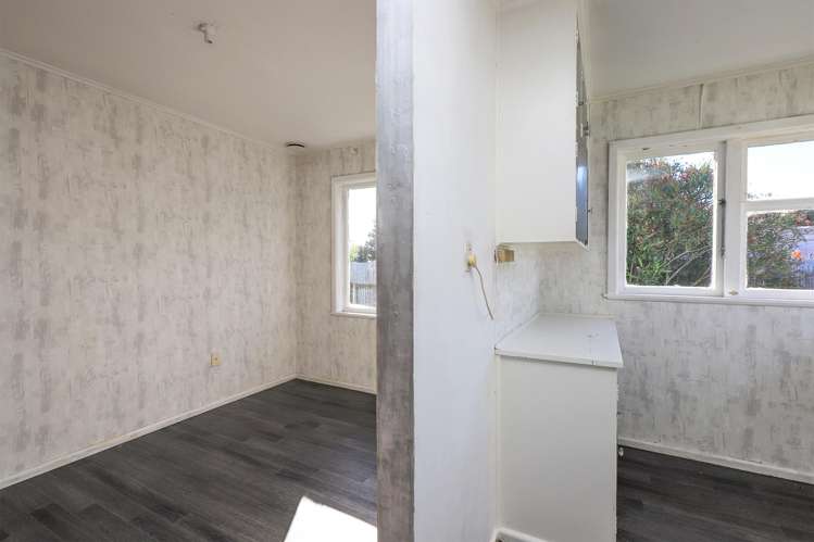 7 Kauri Street Taradale_5